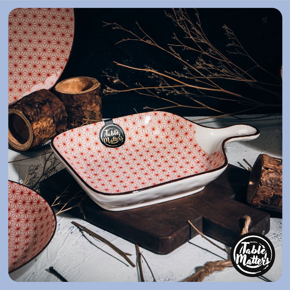 8-StarryRed-6-inch-Square-Plate-With-Handle-Tableware-ProductListing