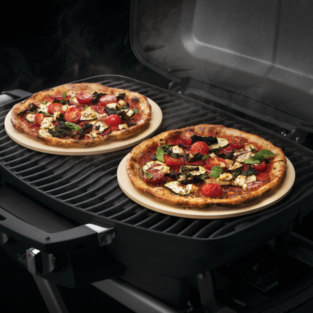 Personal-Pizza-Stones-Lifestyle-2-1.webp
